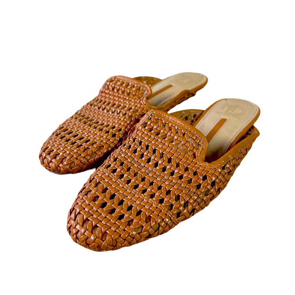 Brown Women’s Flats by New Direction